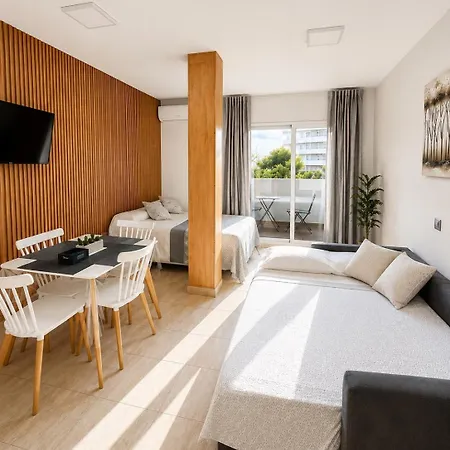 Benalbeach Loft 아파트