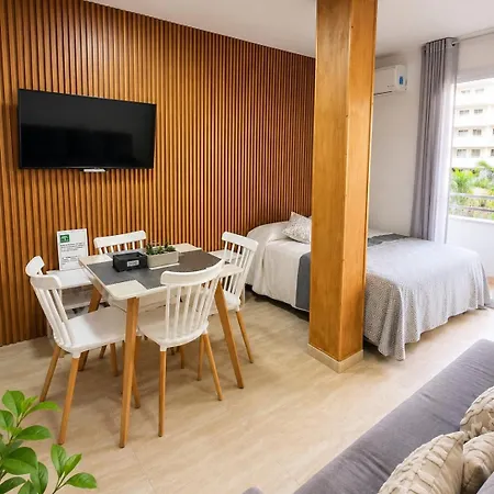 Benalbeach Loft 아파트 *